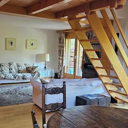 Charming Downtown Apartamento