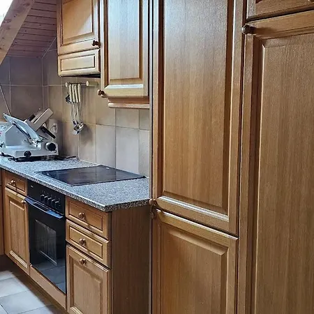 Charming Downtown * Lens