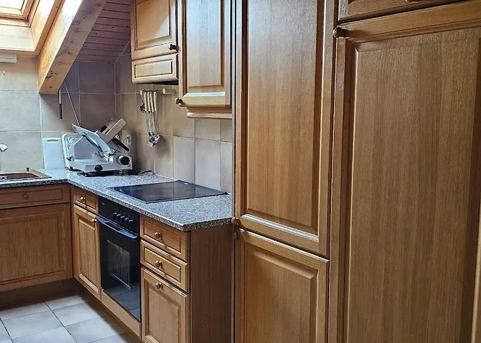 Charming Downtown * 朗斯