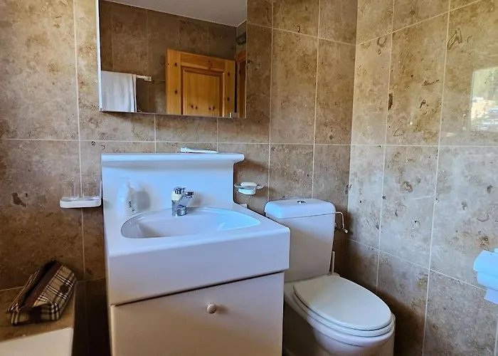 Charming Downtown 公寓 *