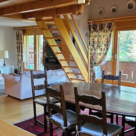 公寓 Charming Downtown